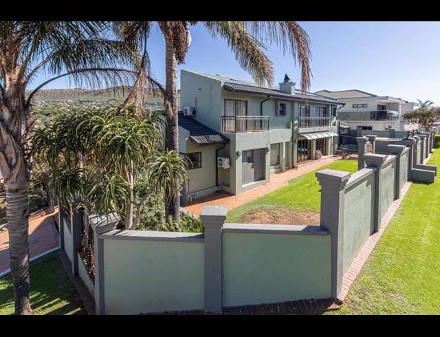 4 BEDROOM HOUSE FOR SALE IN RUIMSIG